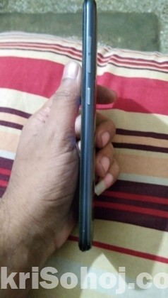 Pocophone F1